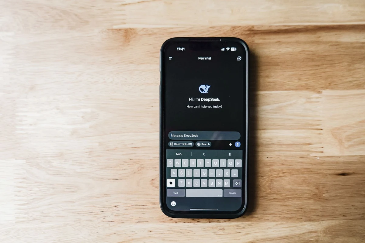 Minh họa trực quan cho dịch vụ tăng view Telegram tại BuffFollow360