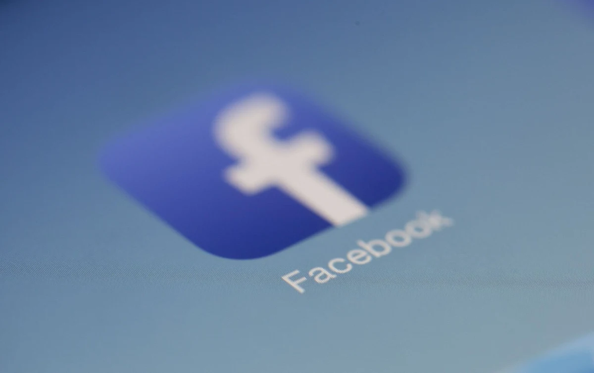 Dịch vụ VIP Comment Facebook Tự Động 24/7 Chuyên Nghiệp tại BuffFollow360