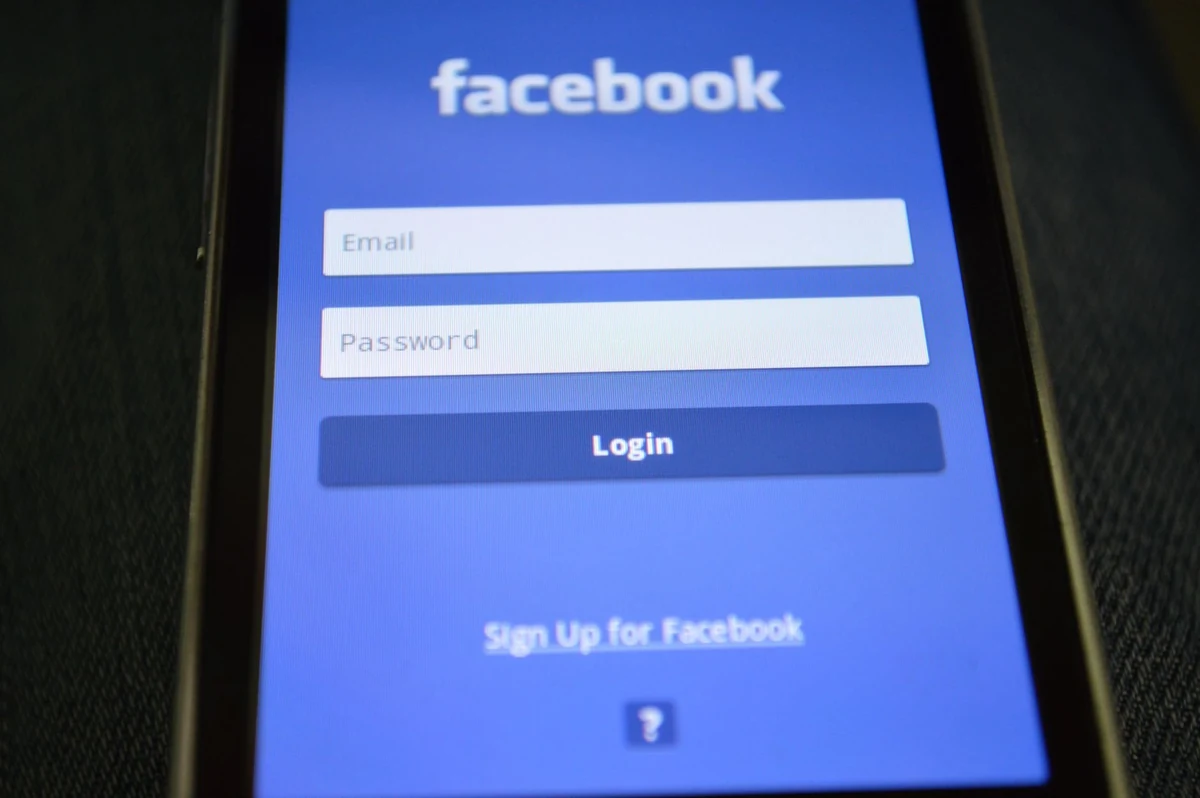 Dịch vụ VIP Comment Facebook Tự Động 24/7 Chuyên Nghiệp tại BuffFollow360