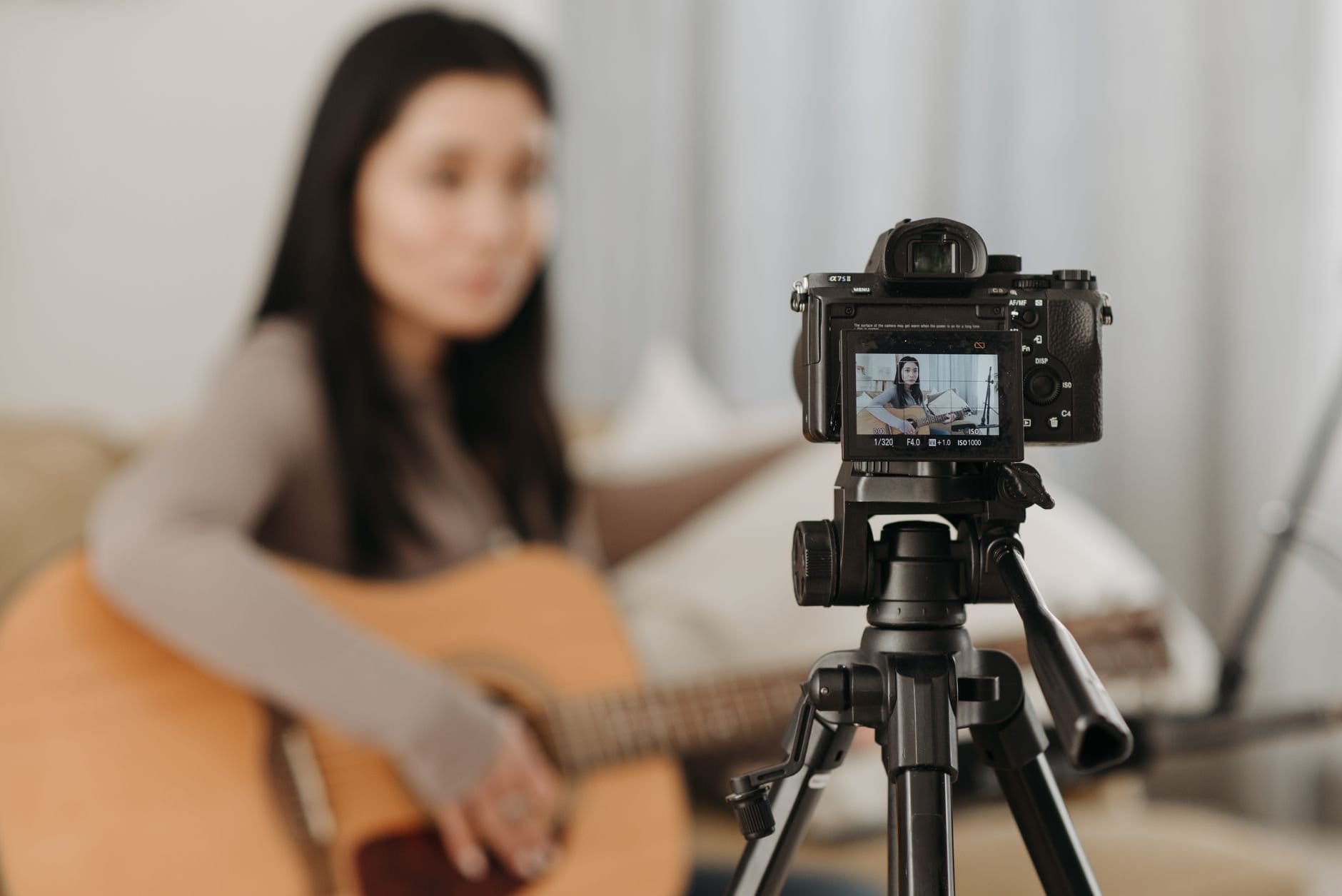 Đăng ký kiếm tiền YouTube trong YouTube Studio - các bước từng bước
