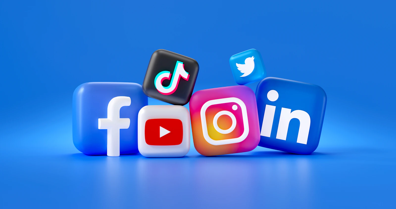 Kiểm tra nguyên nhân Instagram bị tụt follow sau khi buff