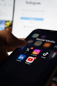Đọc điều kiện bảo hành follow Instagram theo từng server